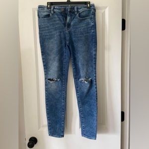 Womens American Eagle Size 6 Jeggings Medium Wash